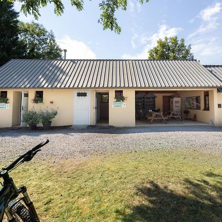Tente Safari Lodge Ferme Carrique Tardets-Sorholus Eksteriør billede