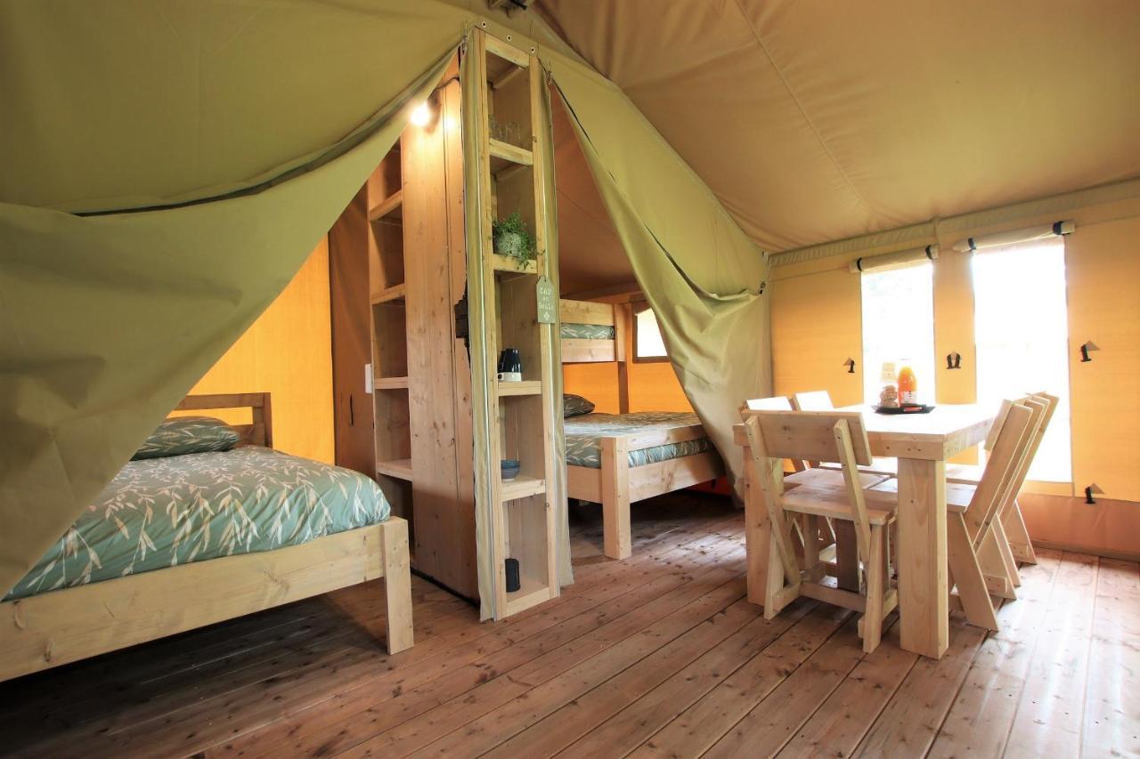 Tente Safari Lodge Ferme Carrique Tardets-Sorholus Eksteriør billede